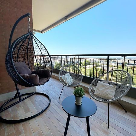 Sunset Escape Apartment - Panoramic Terrace 菲乌米奇诺 外观 照片