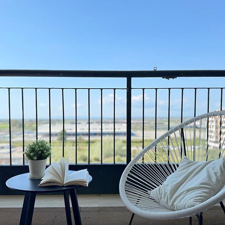Sunset Escape Apartment - Panoramic Terrace 菲乌米奇诺 外观 照片